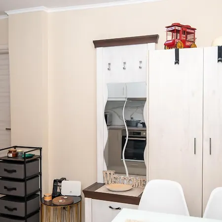 In Garitsa Corfu Apartament