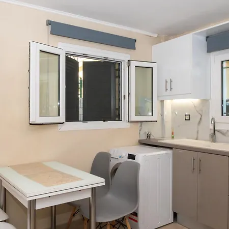 In Garitsa Corfu Apartman